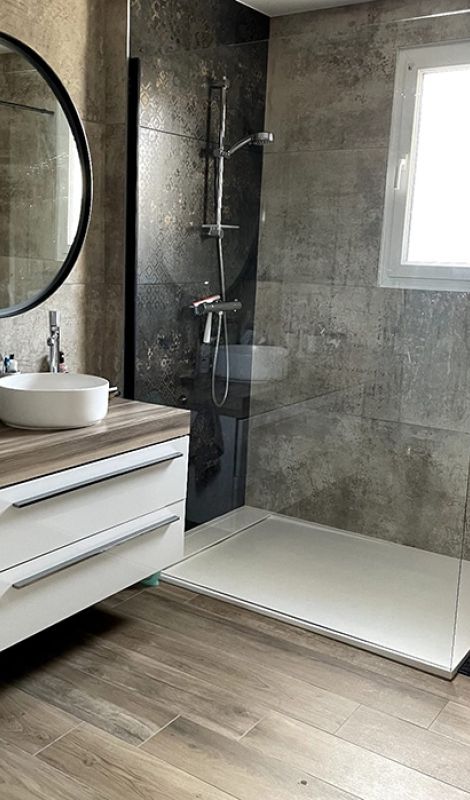 Salle de bain effet naturel